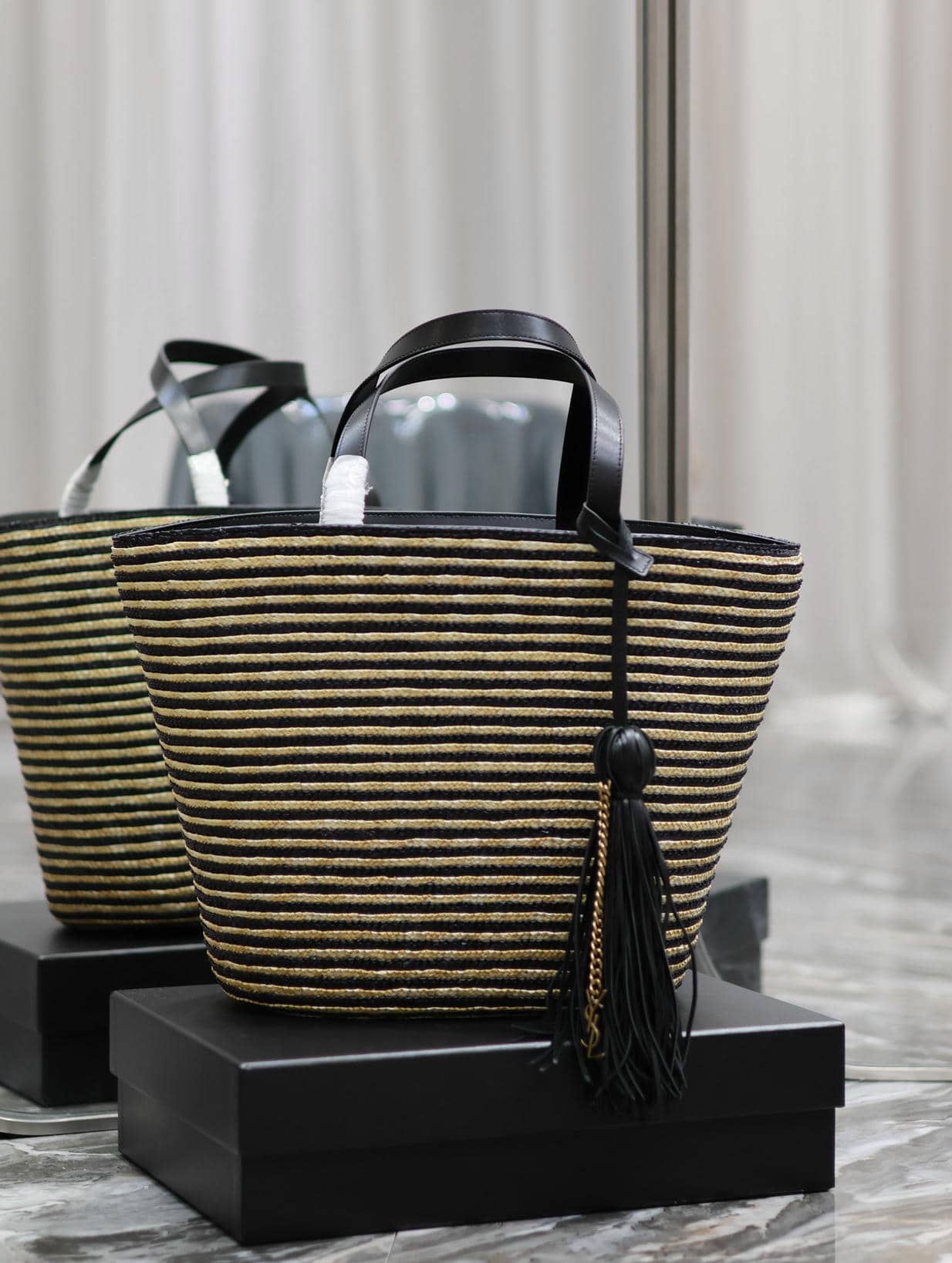 1 Bucket Bag-32